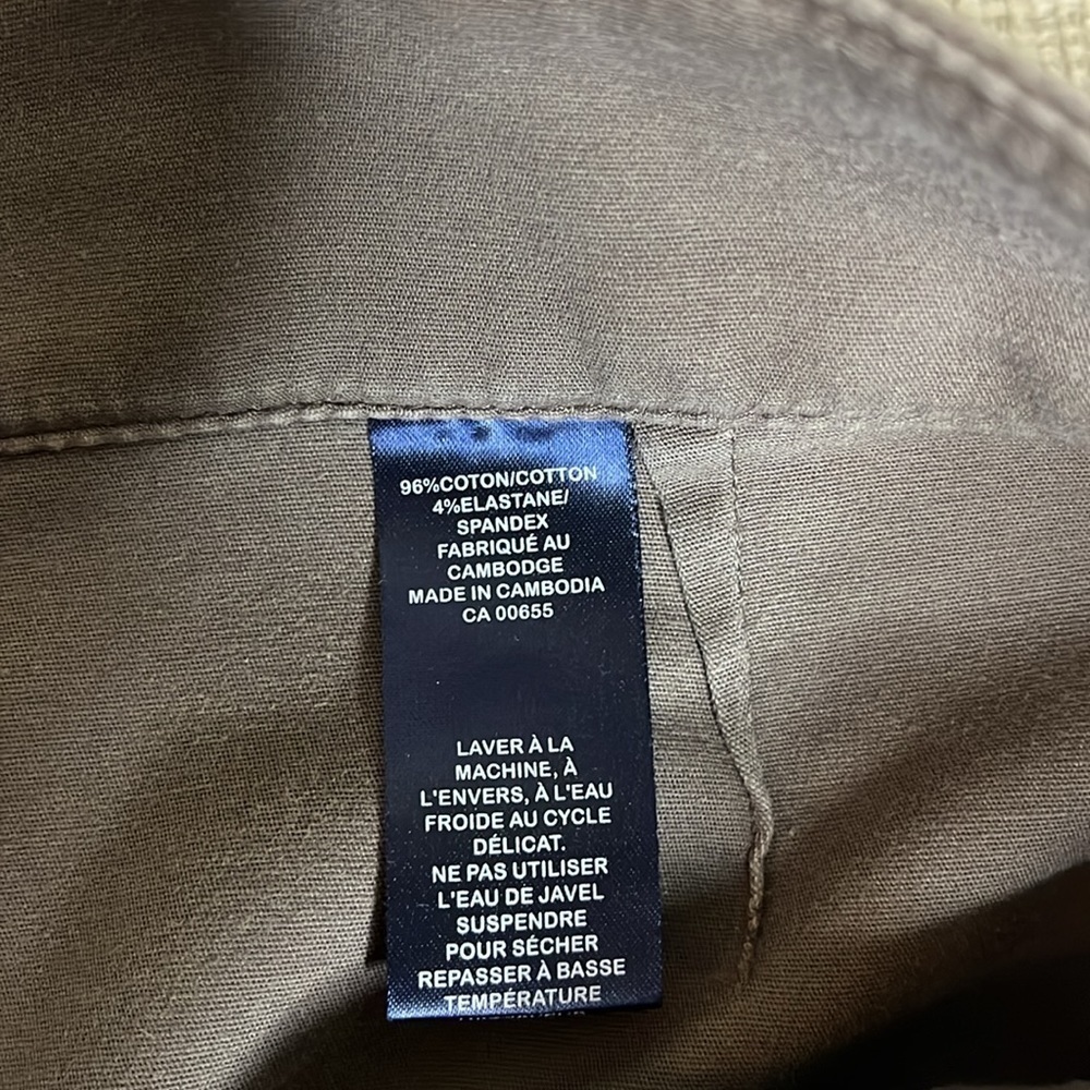 ⭐️ Reitmans light brown cropped pants - size 12P - Picture 4 of 7